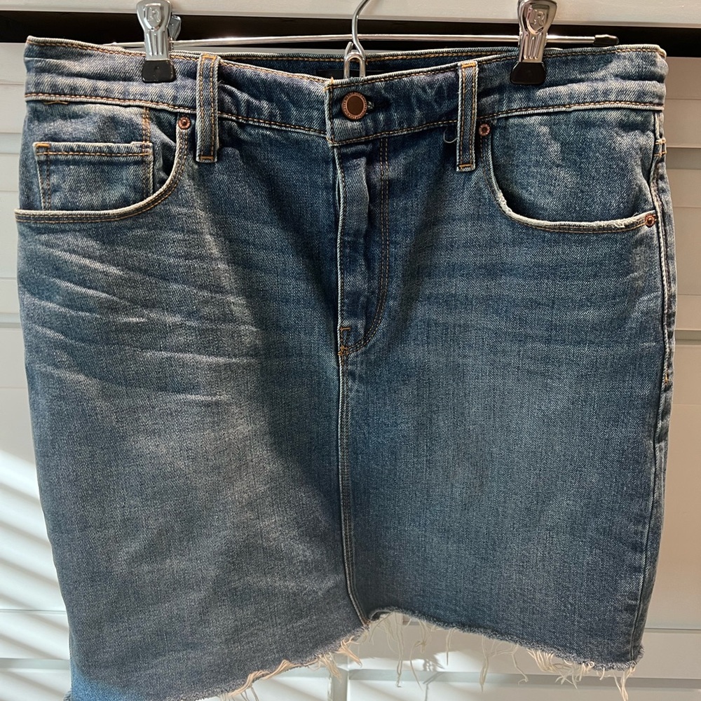 Hudson Jean skirt- size 28
